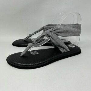 Sanuk Yoga Mat Sling Metallic Women’s Sandal Gray Silver 7